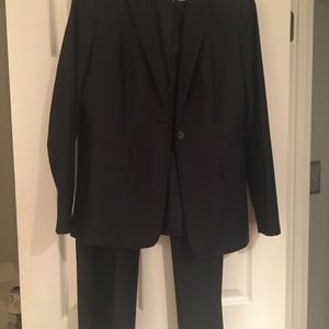 Calvin Klein 2 piece suit